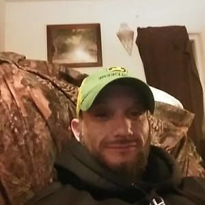 Meet your Posher, Devin